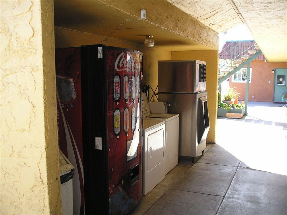 Gilroy Inn מראה חיצוני תמונה